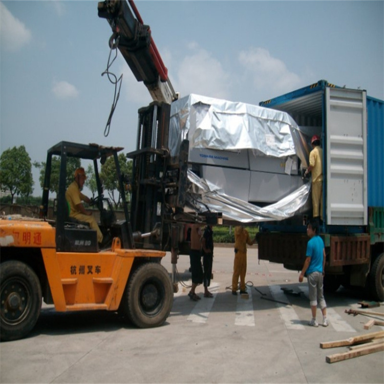 龙南县附近的随车吊出租服务：选择指南与注意事项