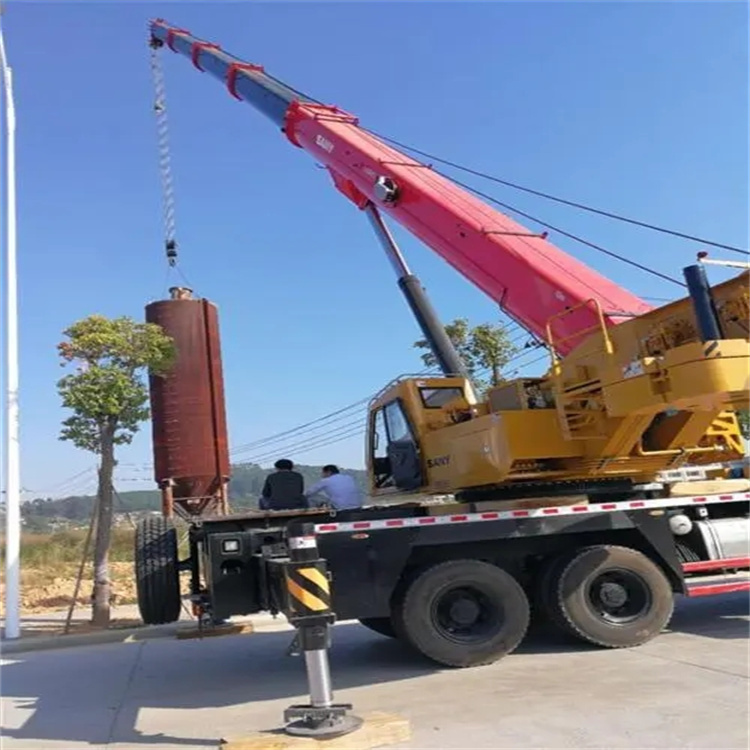 龙南县专业吊车租赁多少钱