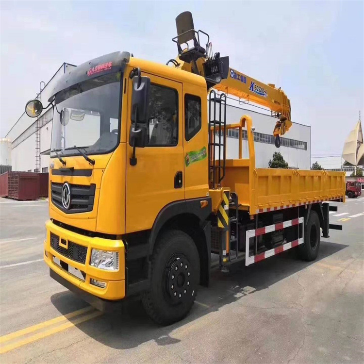 龙南县附近找一辆随车吊出租