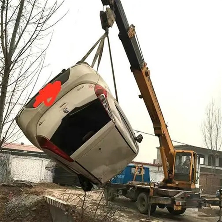 龙南县随时待命，吊车24小时道路救援服务全解析